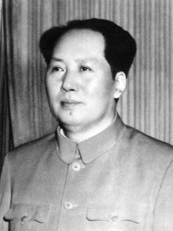 Mao Zedong'un 1950 yılına ait resmî portresi