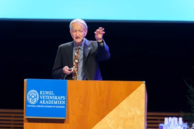Geoffrey Hinton speaking at the 2024 Nobel Lectures